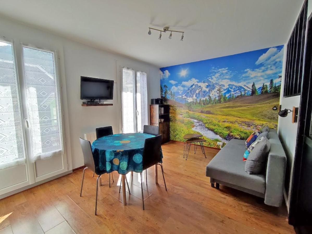 Residence Des Jardins, Wifi, Centre Luchon Bagnères-de-Luchon Buitenkant foto